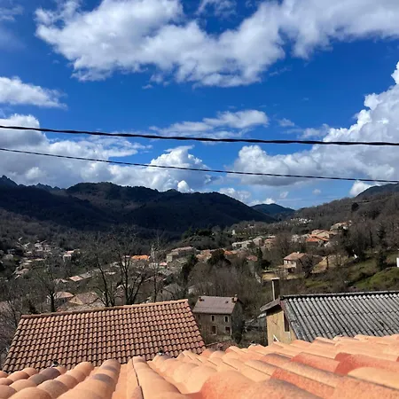 Petite Maison De Village 度假居