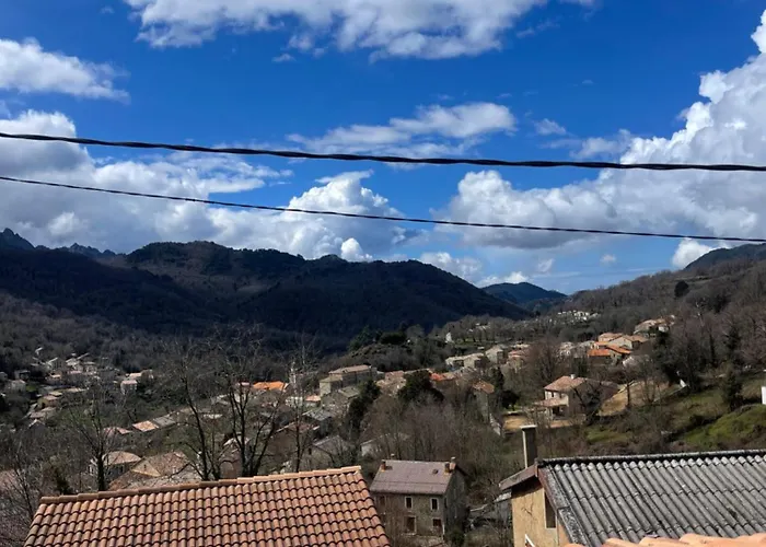 Petite Maison De Village בית נופש